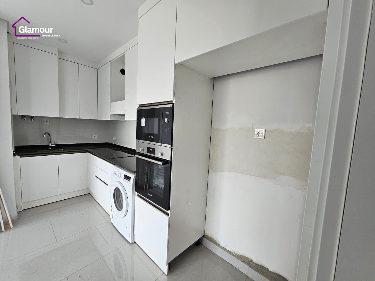 Apartamento  T2 no Edificio Pera no Bairro da sommerschield